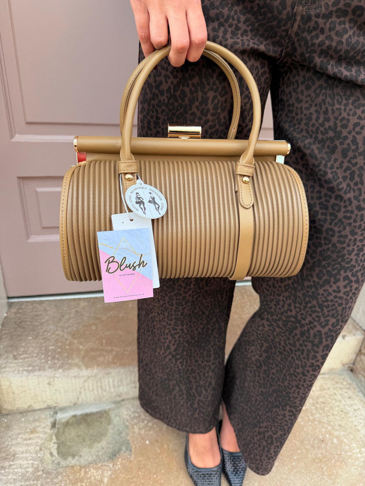 Long Ribbed Detail Gold Detail Buckle Handbag