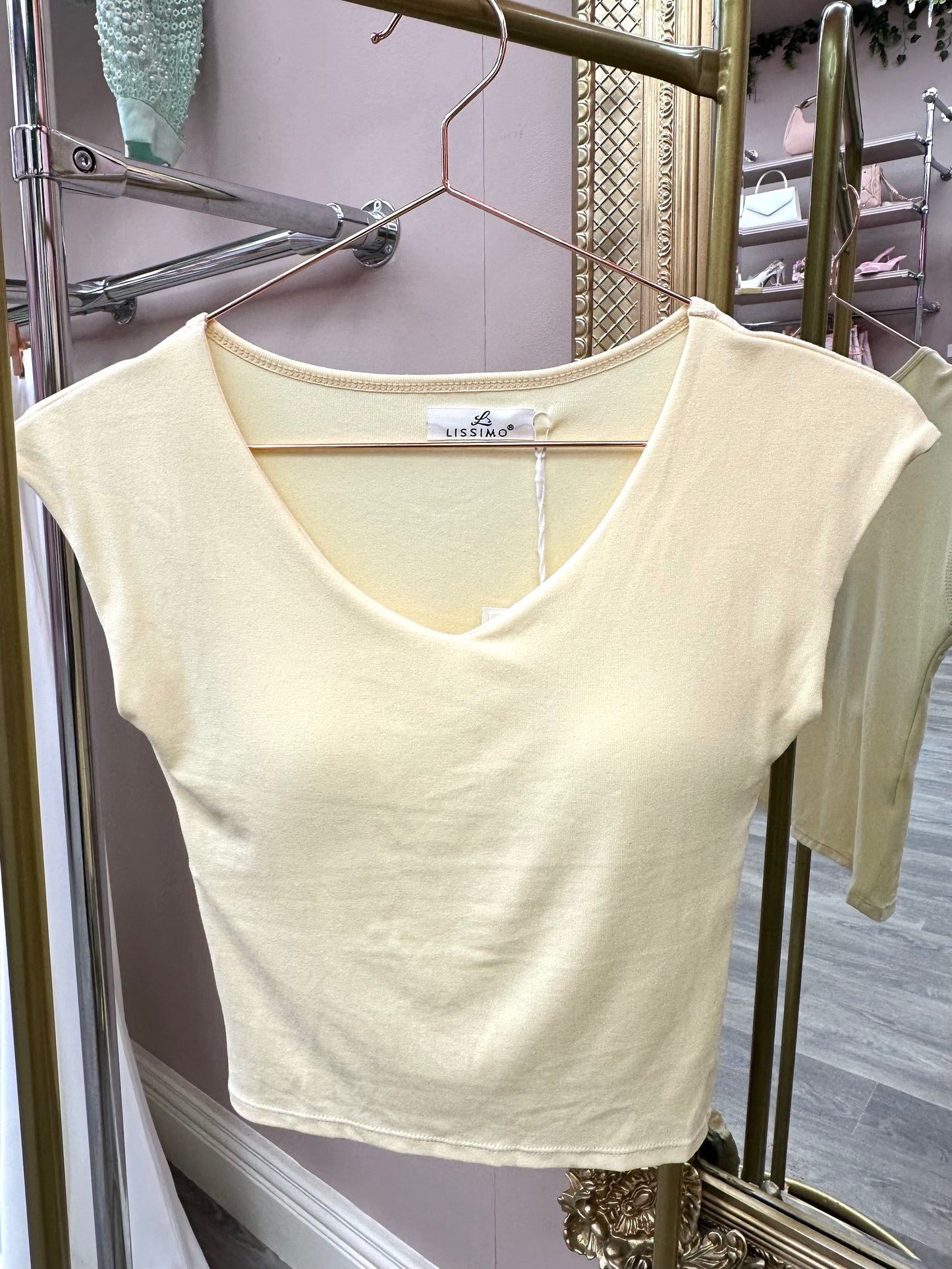 Lemon Soft V-Neck Padded Tee