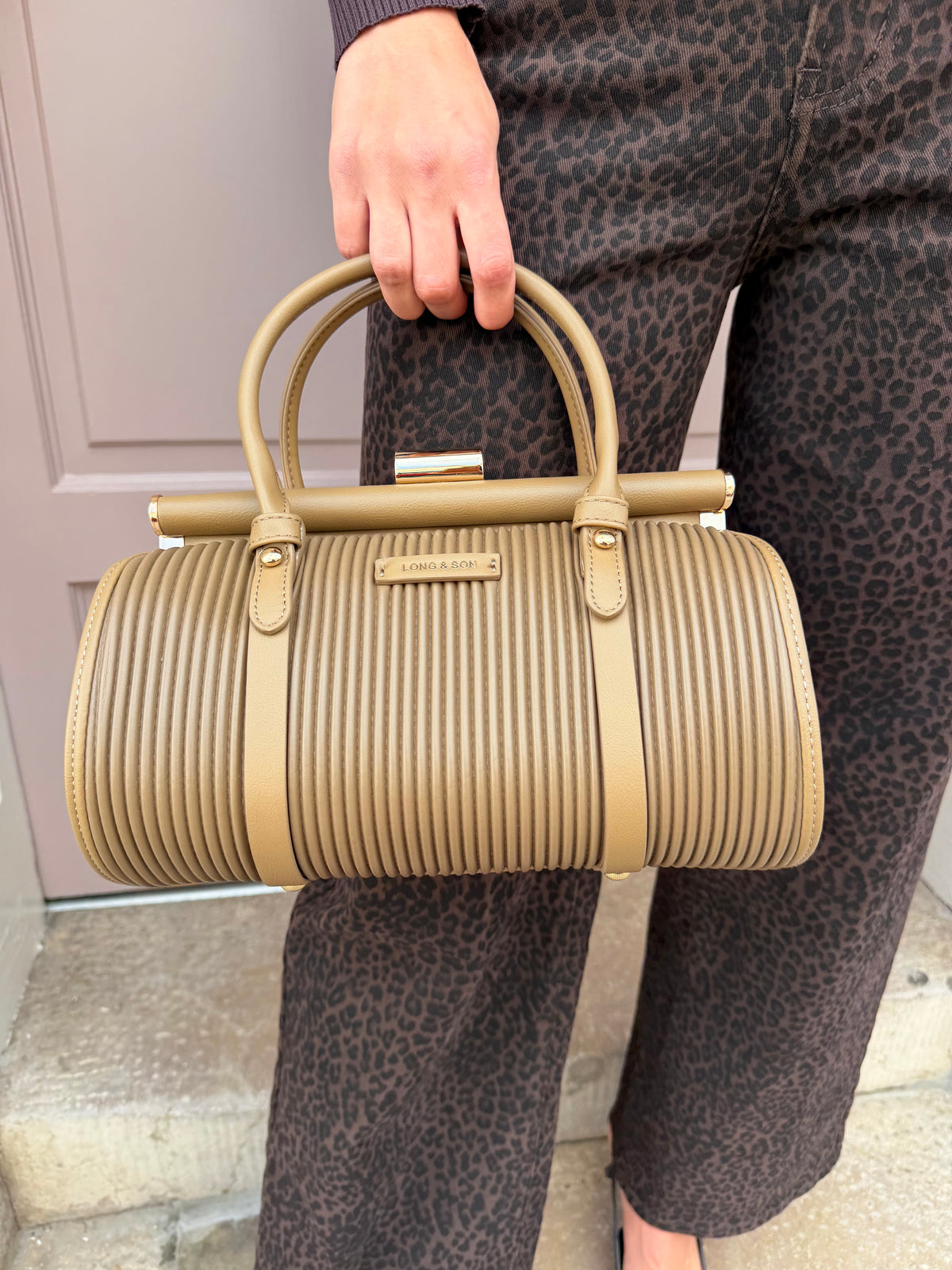 Long Ribbed Detail Gold Detail Buckle Handbag