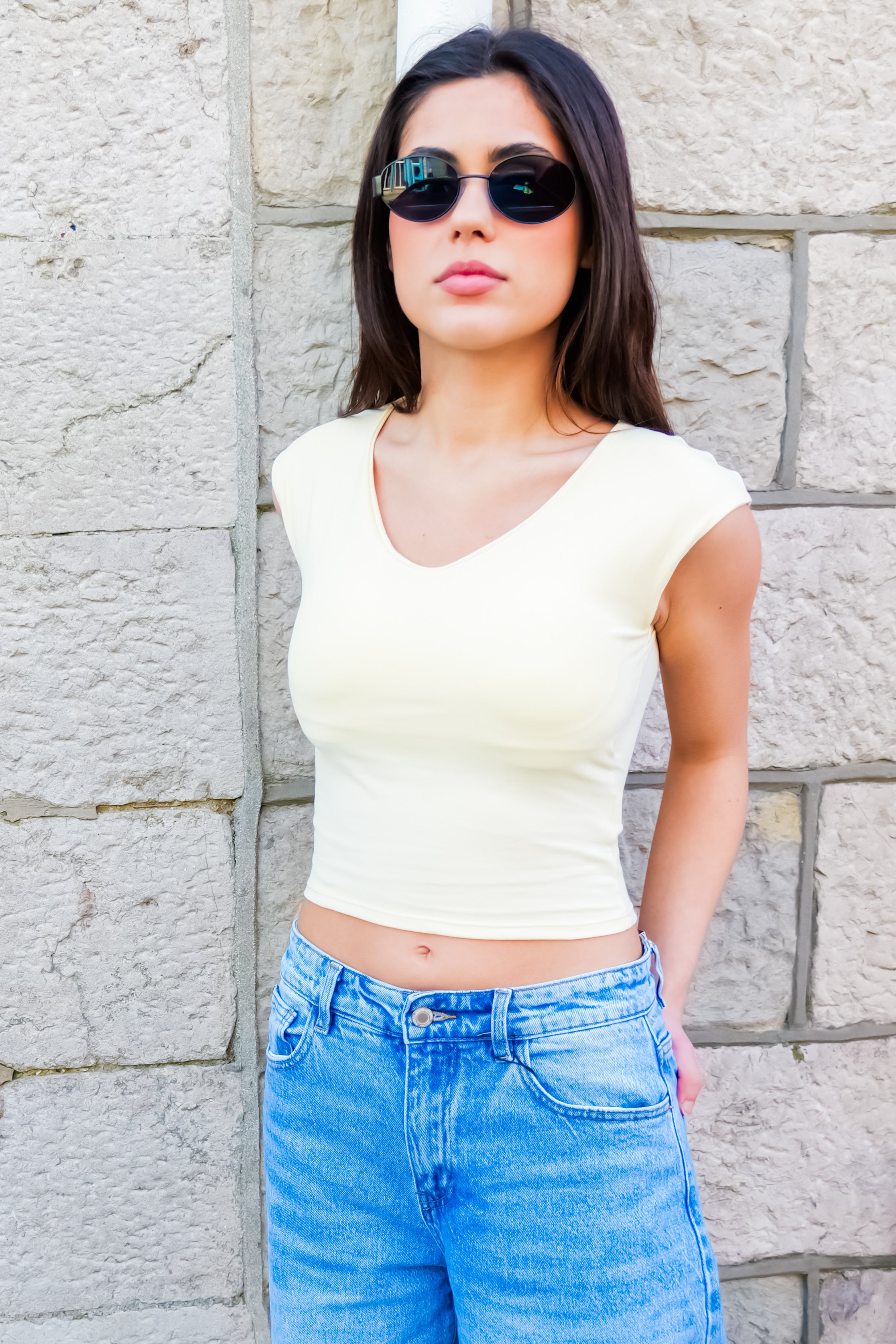 Lemon Soft V-Neck Padded Tee