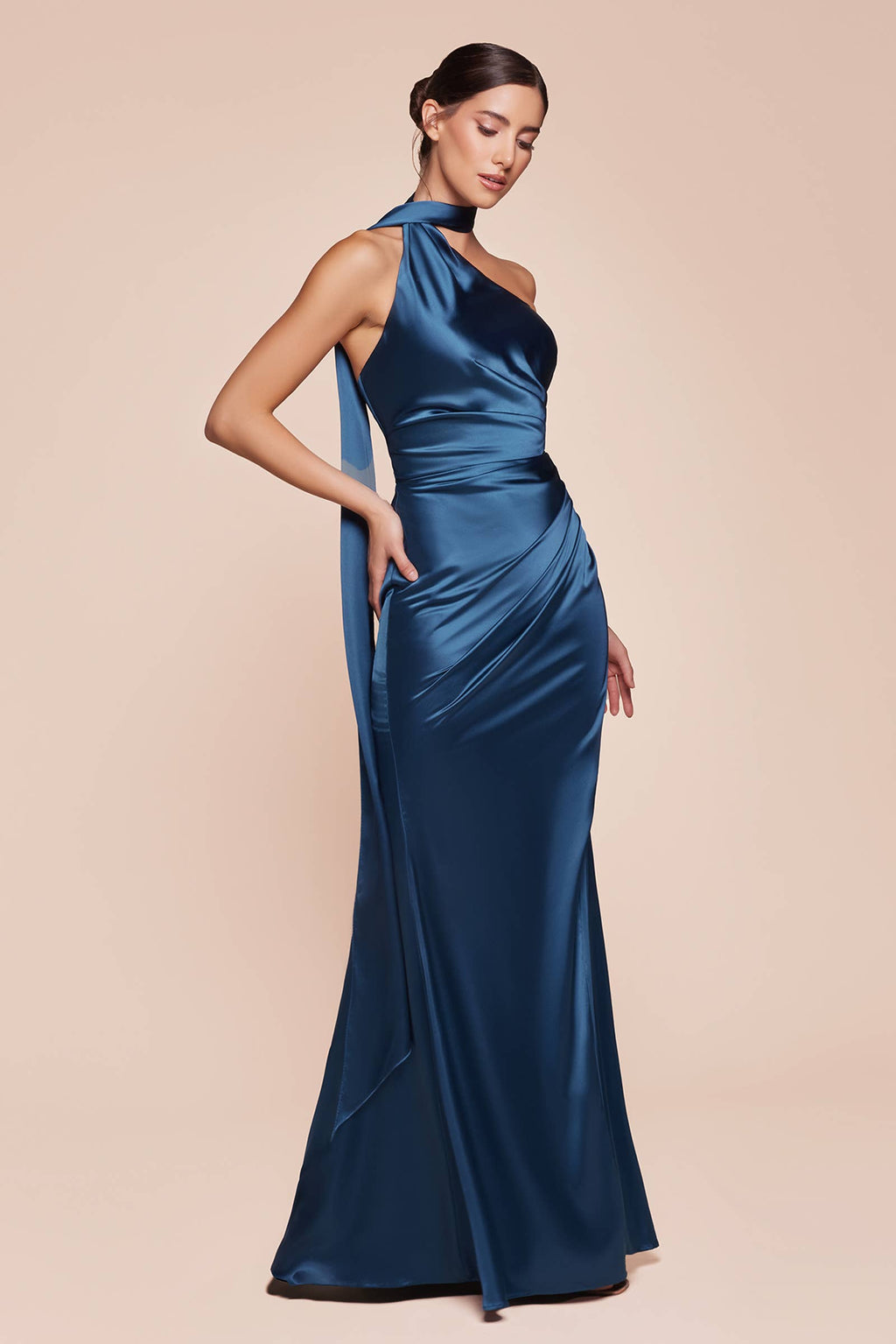 ONE SHOULDER LUXE SATIN FITTED GOWN
: Burgundy / 10