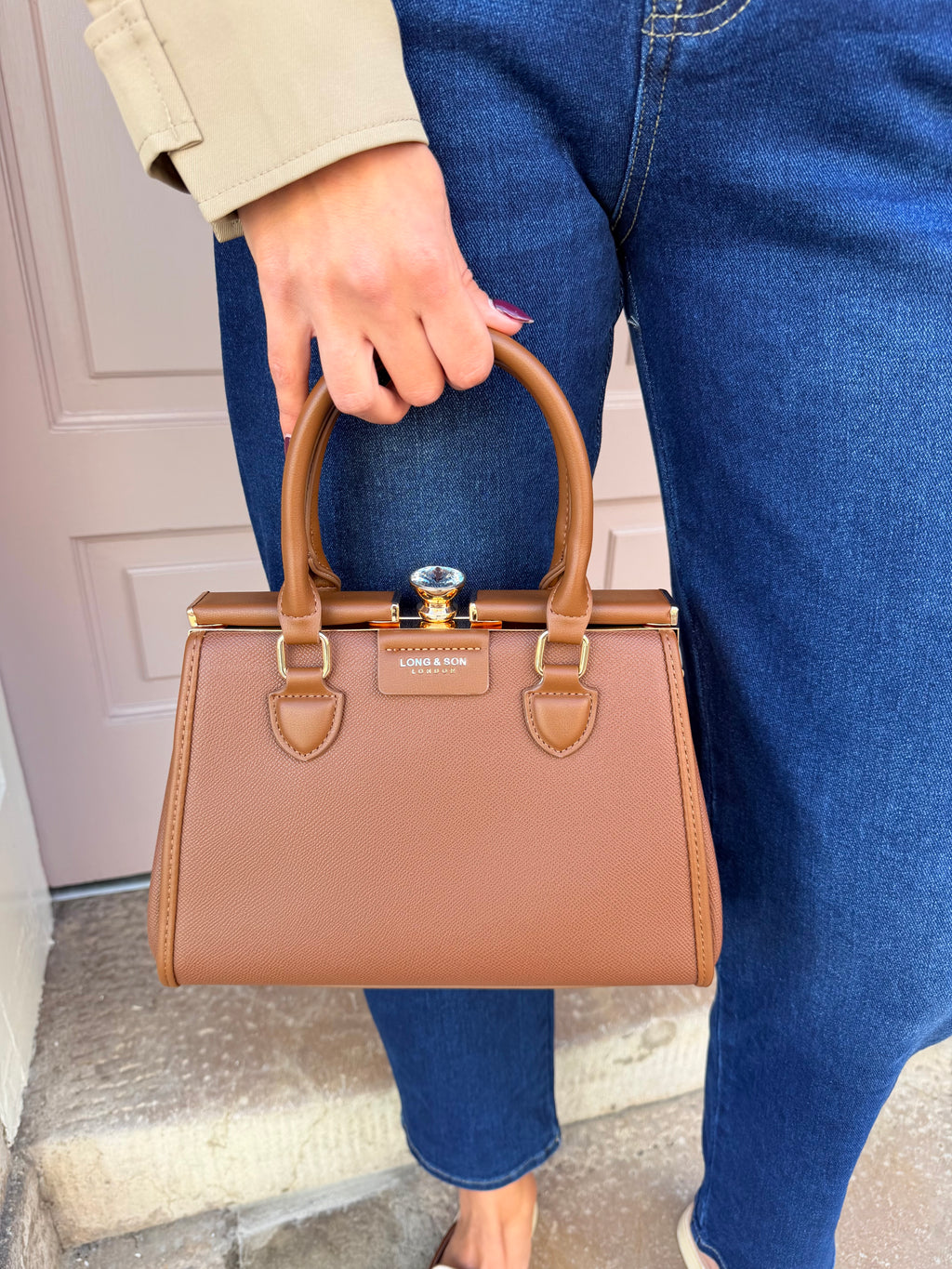 Diamond Clasp Top Handle Handbag
