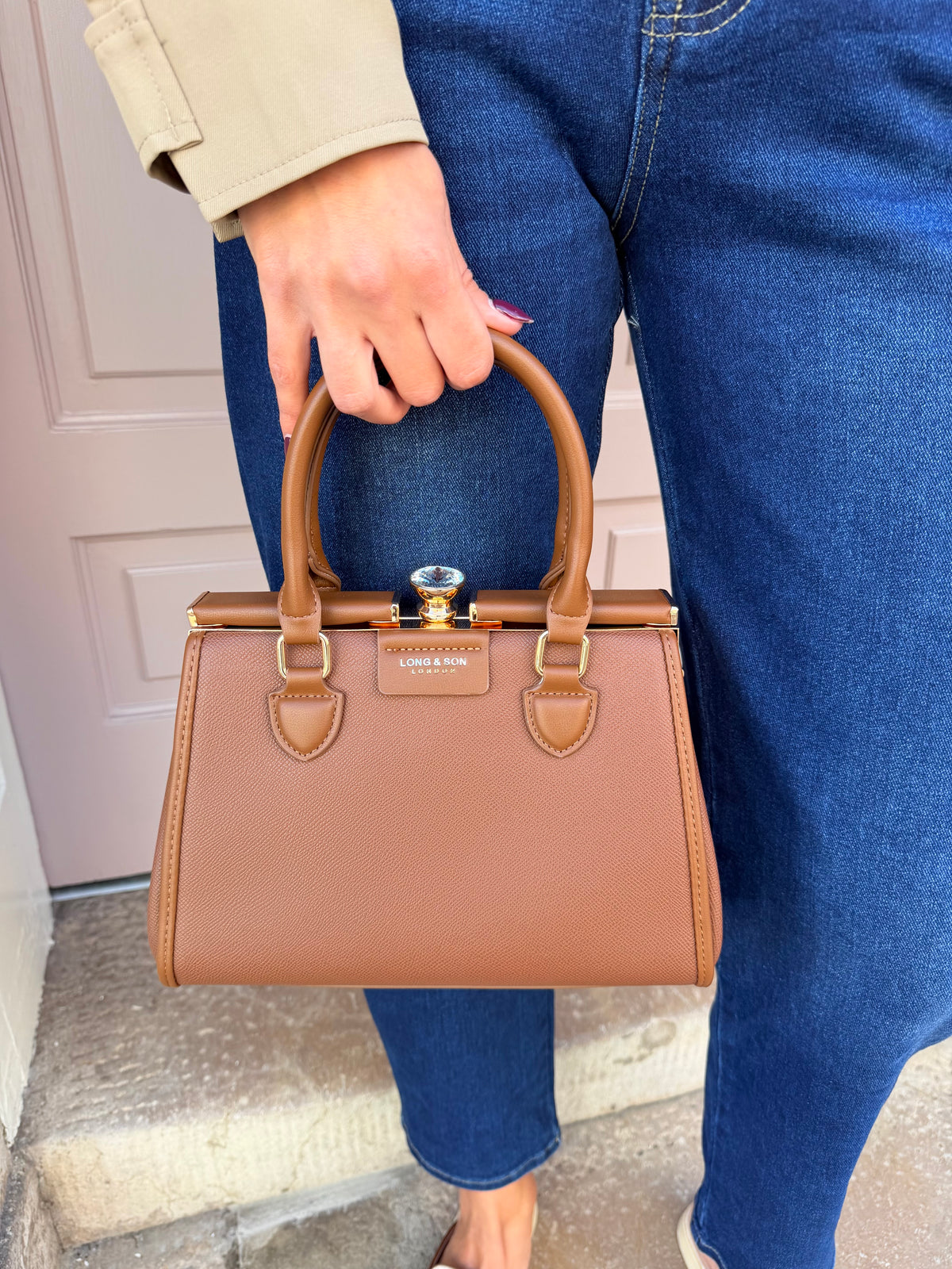 Diamond Clasp Top Handle Handbag