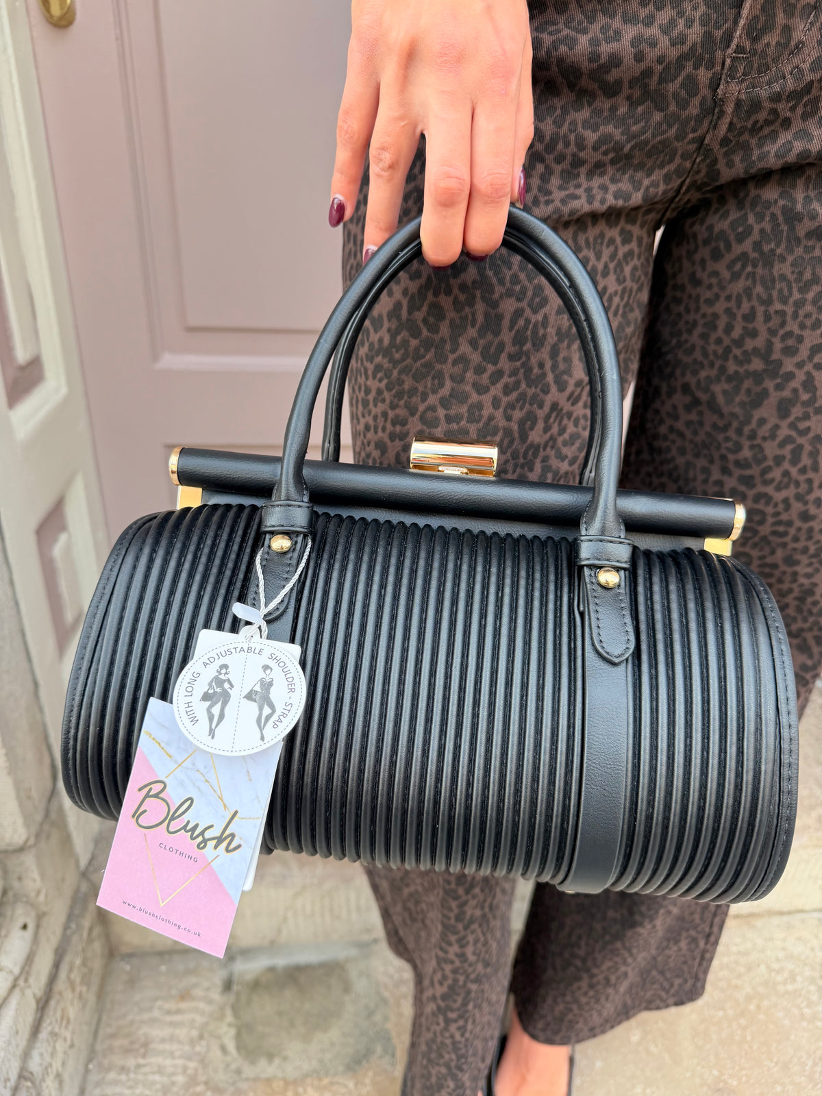Long Ribbed Detail Gold Detail Buckle Handbag