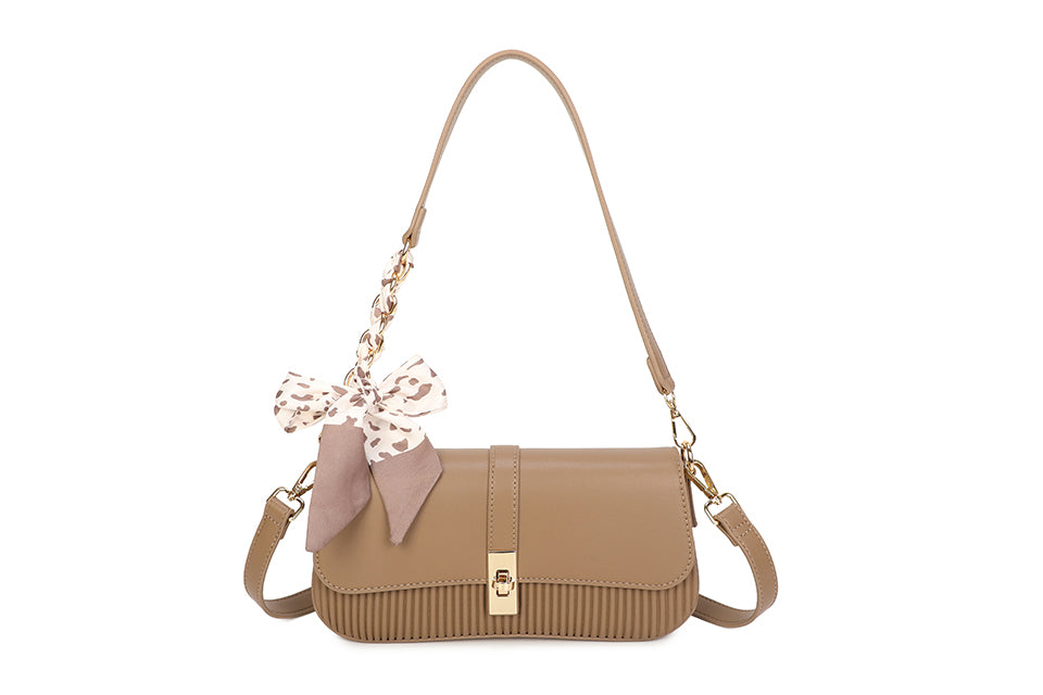 Bow Detail Ribbed Handbag