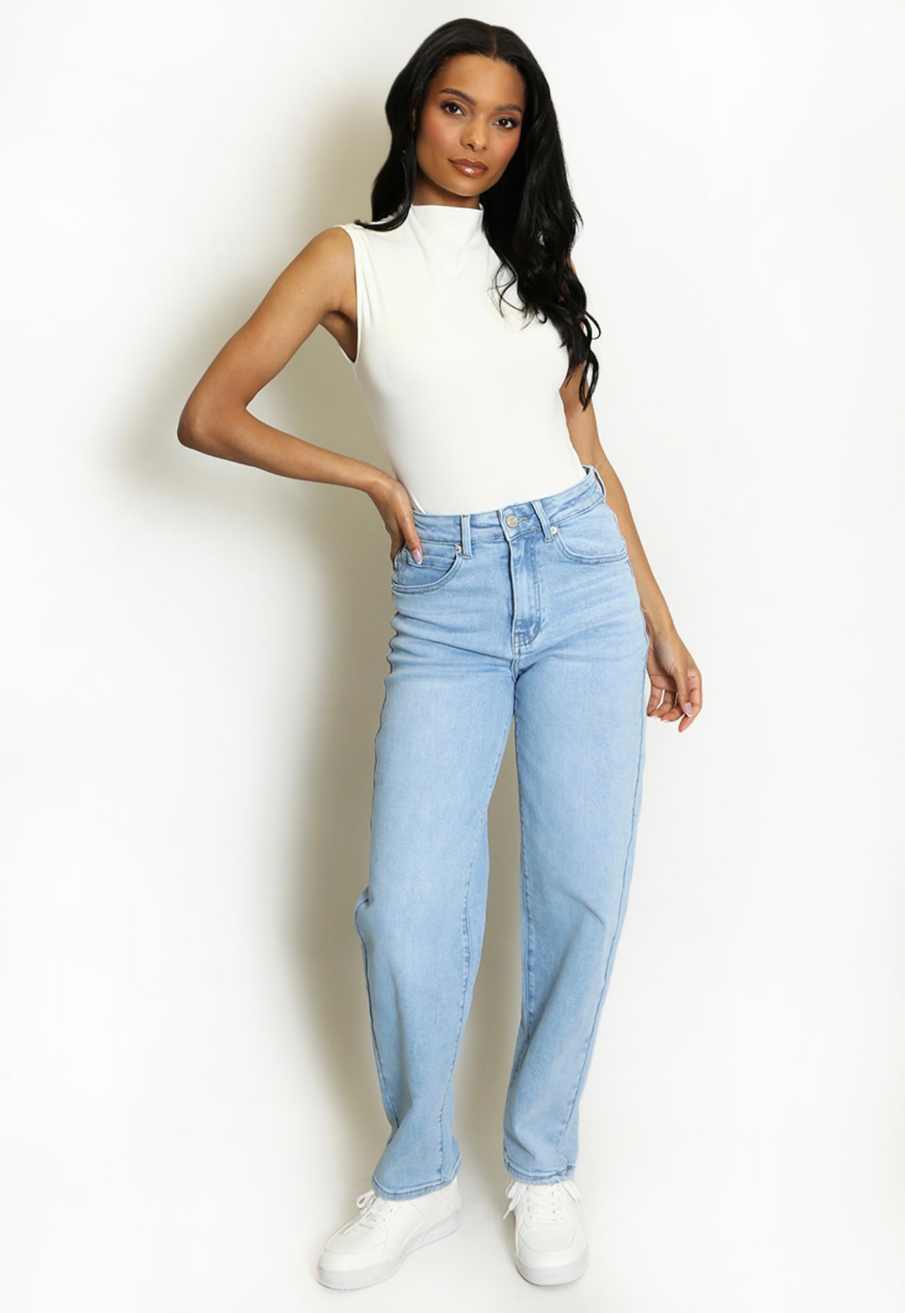 Blue Washed Mom Jeans