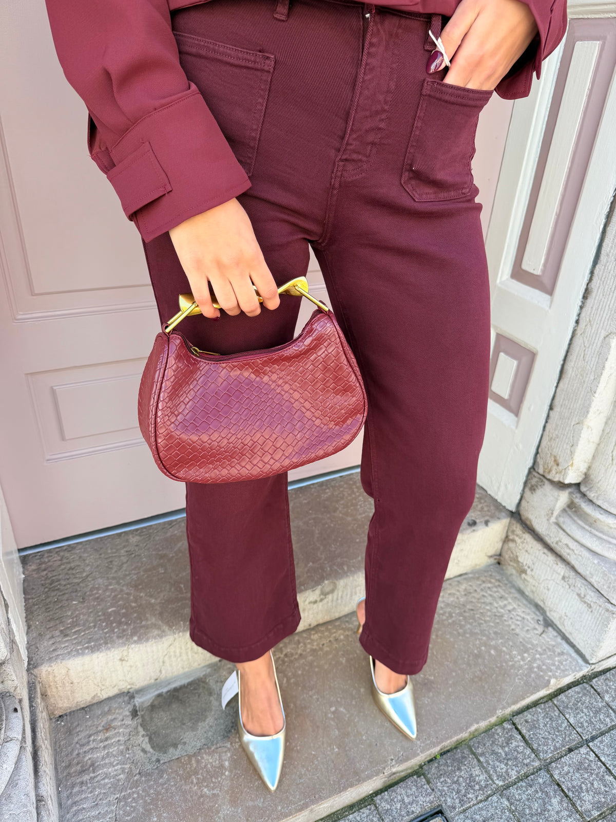 Burgundy Pleated Good Detail Handle Handbag