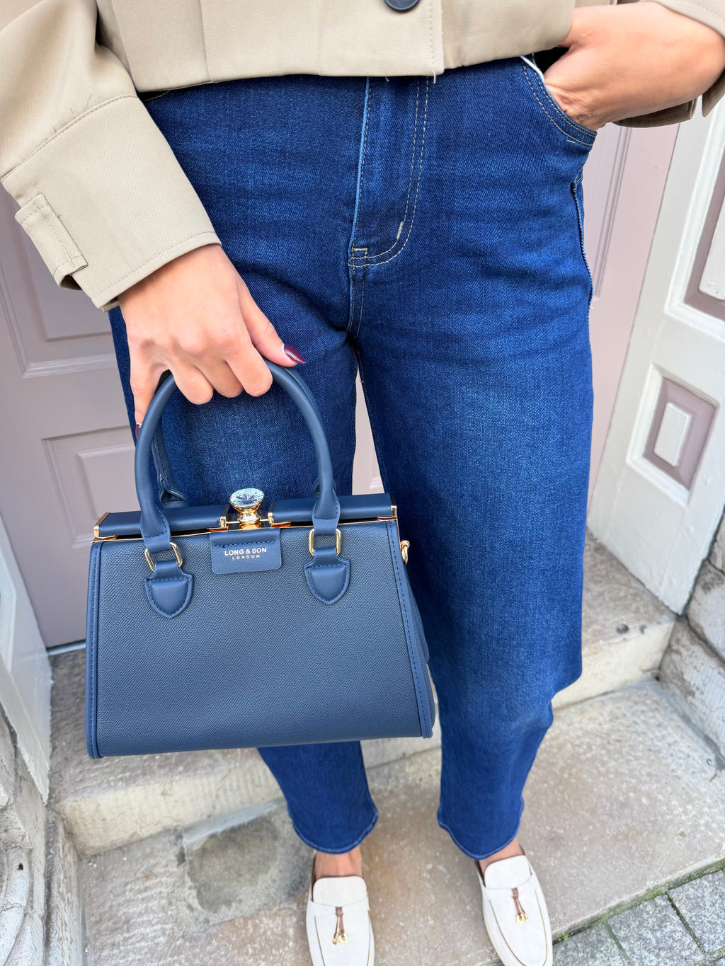 Diamond Clasp Top Handle Handbag