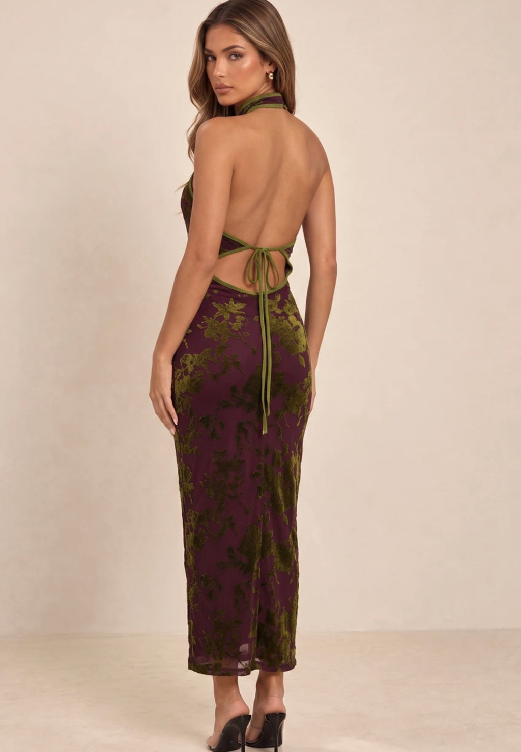 Burgundy Halterneck Qipao Dress In Velvet Jacquard