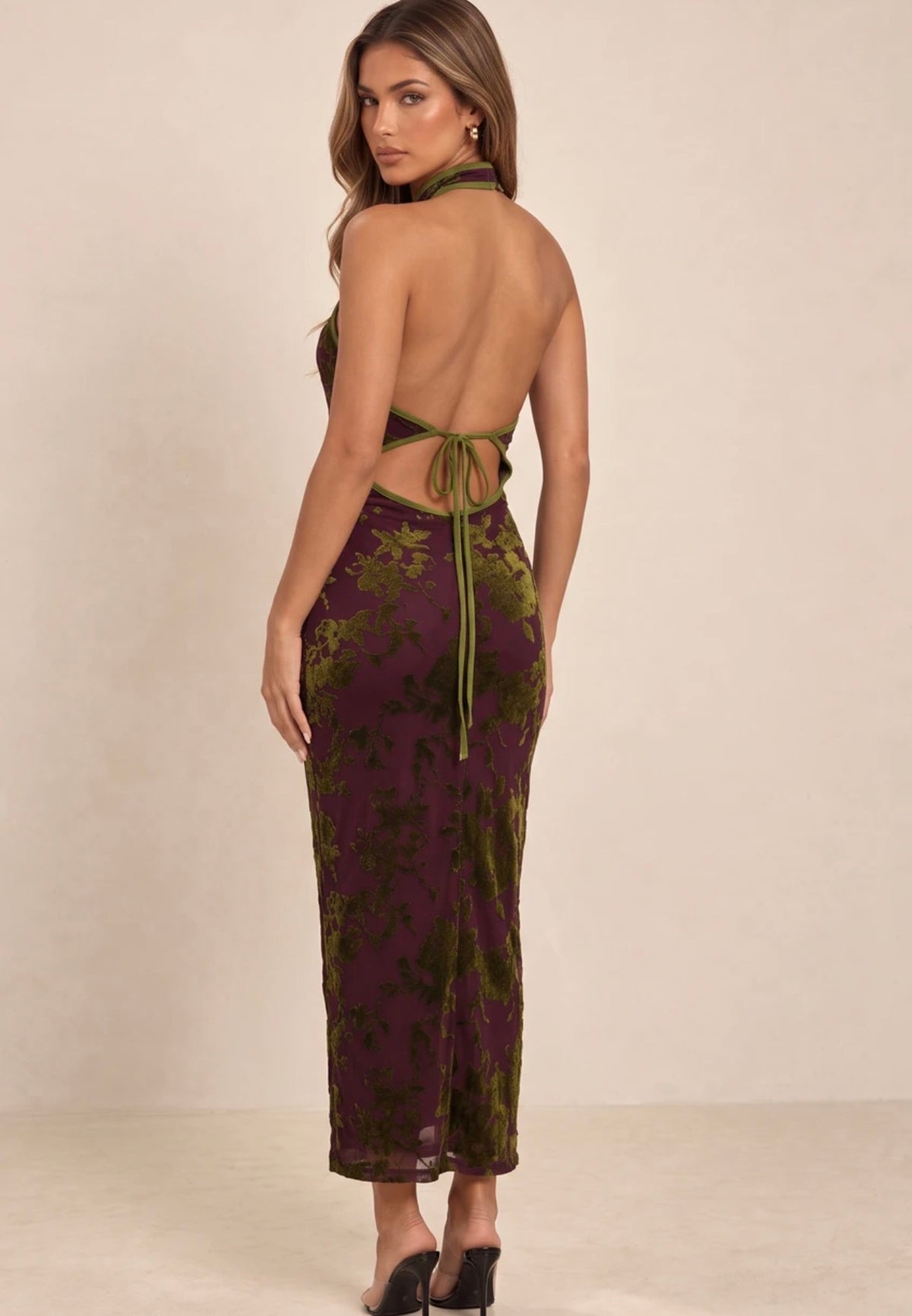 Burgundy Halterneck Qipao Dress In Velvet Jacquard