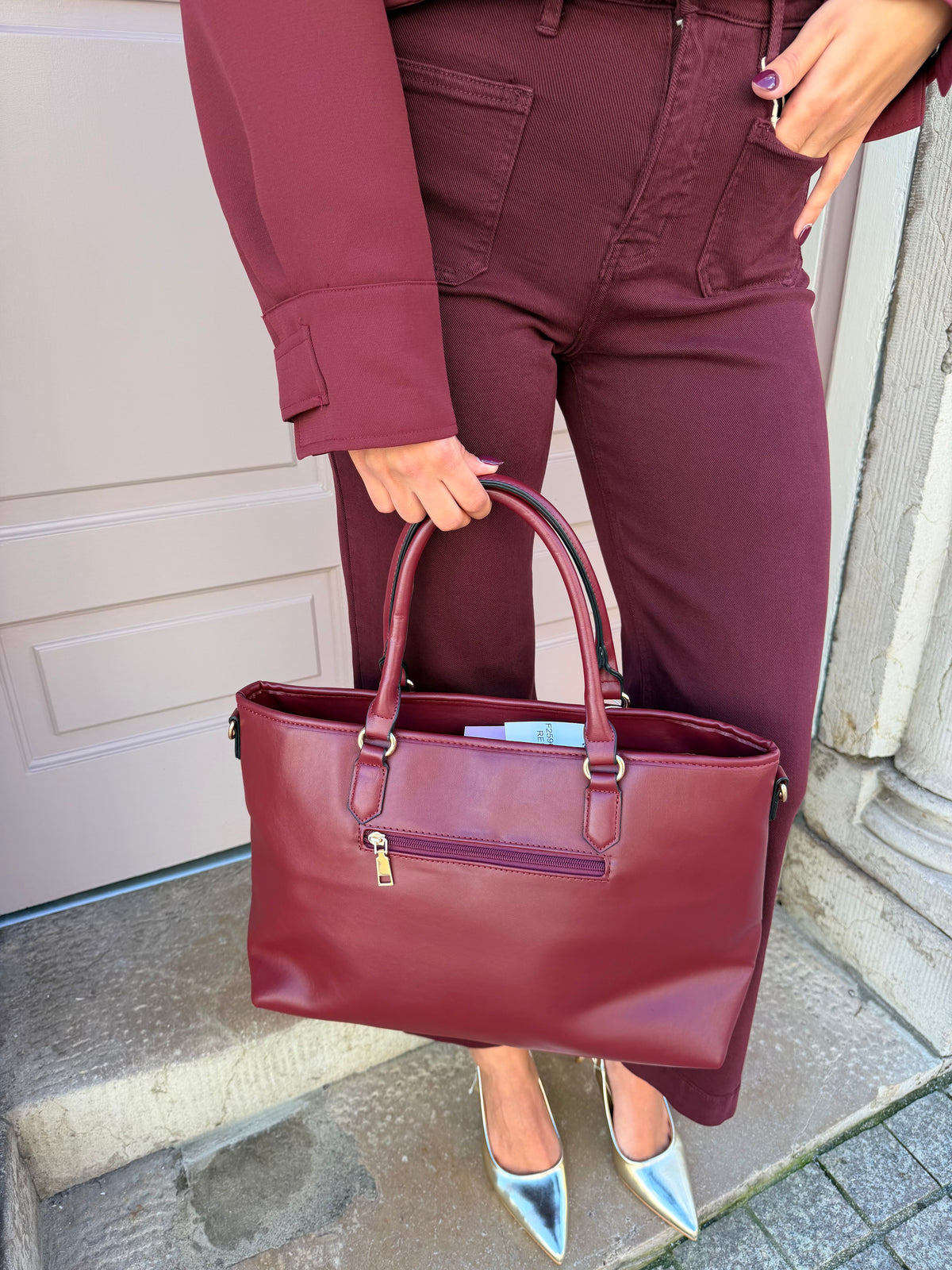 Gold Bow Detail Pleated Structured Handbag