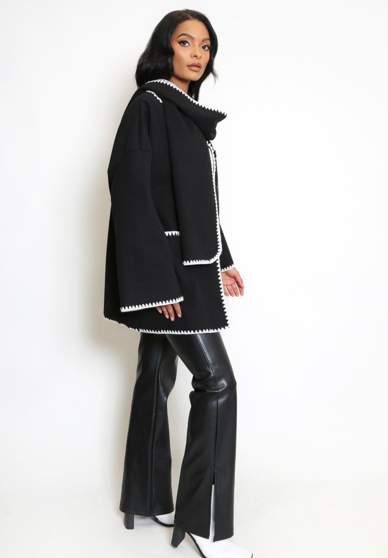 Black Button Contrast Edge Jacket And Scarf Set