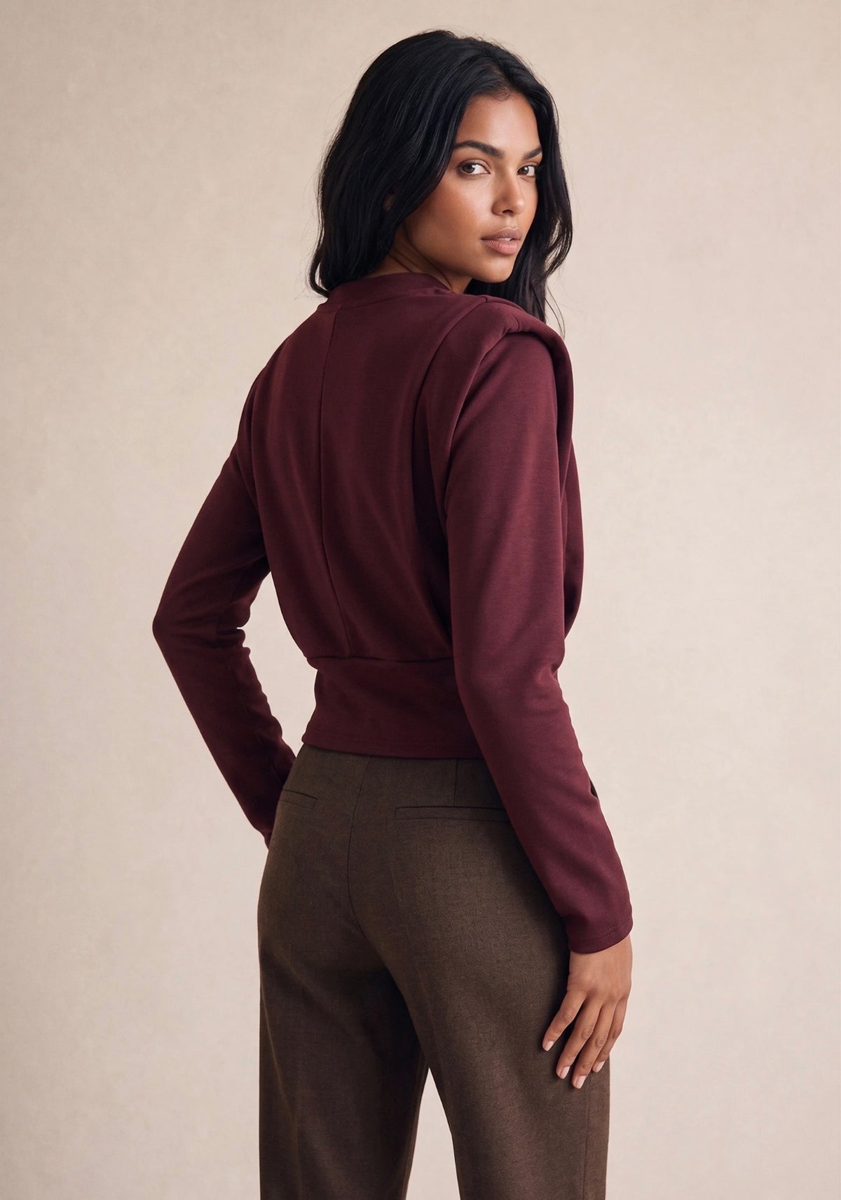 Padded Shoulders Cinched Jumper