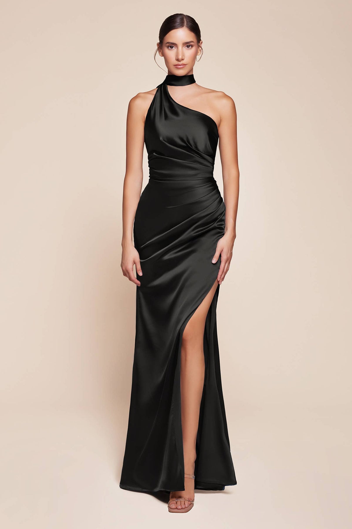 ONE SHOULDER LUXE SATIN FITTED GOWN
: Burgundy / 10
